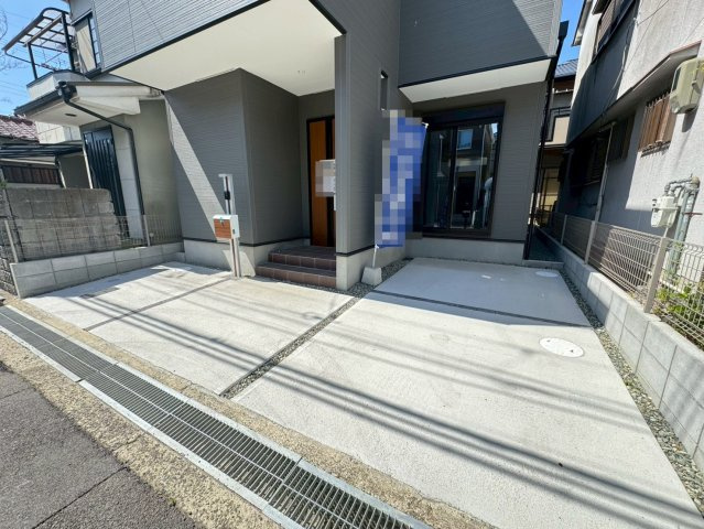 ◆南向き３ＬＤＫ住宅◆２面バルコニー◆大容量収納可能◆城陽市第８寺田今堀の駐車場|駐車場