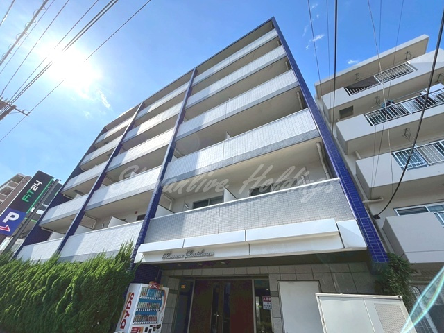 Human Residenceの外観