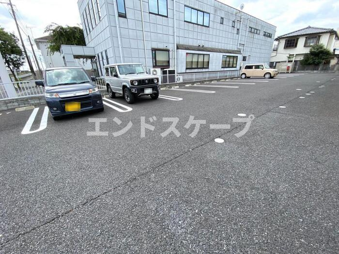 ハイグレードみずほ野　Ⅱの駐車場|高崎、前橋のお部屋探しはエンドスケープまで！お客様の理想お聞かせ下さい♪