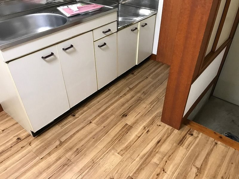 横浜市旭区上白根町のアパートのキッチン