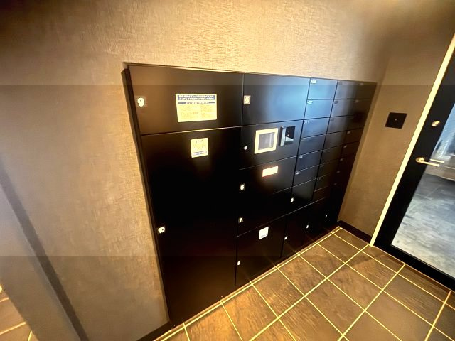 シー・クリサンス西岡本のその他共用部分
