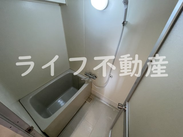 フローリッシュ北田の浴室