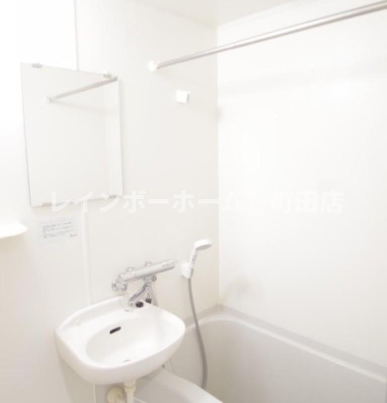 ラグゼナ本厚木※初期費用分割後払いサービス利用可能物件の浴室