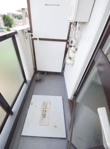 横浜市旭区鶴ケ峰１丁目の賃貸マンションのバルコニー