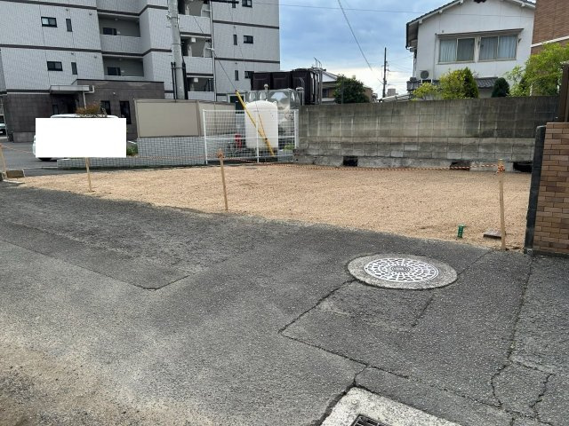 小栗2丁目の前面道路含む現地写真