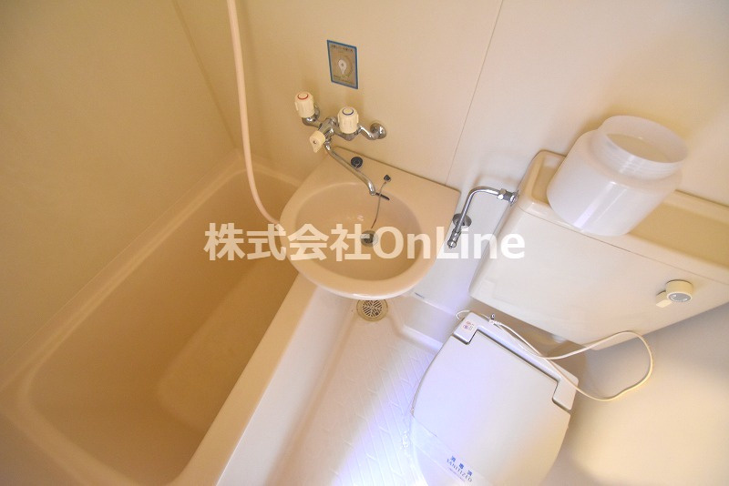 INOVE源氏ケ丘の洗面所