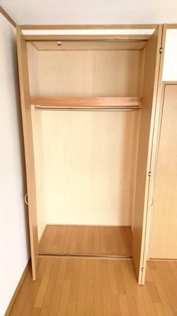 グリシーヌの収納