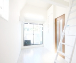 【居間・リビング】 | ラウレア練馬 | 洋室のお部屋です。