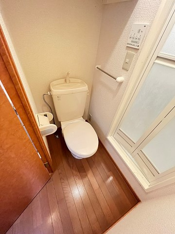 レオパレス北夙川フラットのトイレ