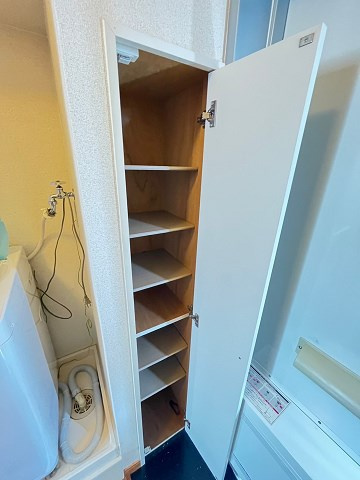レオパレス北夙川フラットの収納
