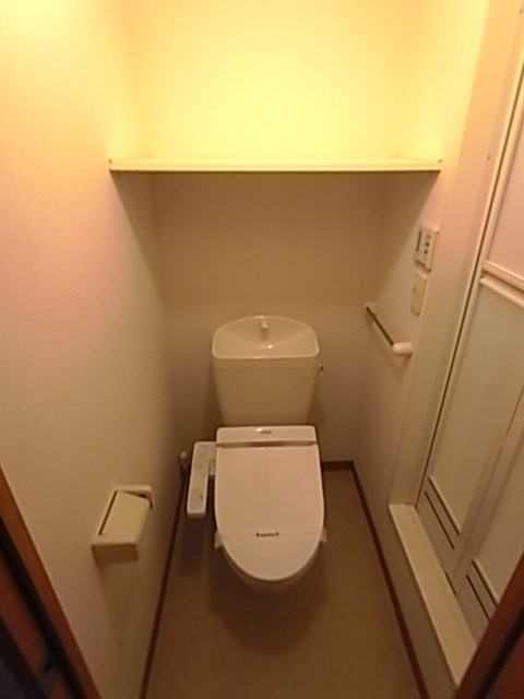 レオパレスTRYのトイレ