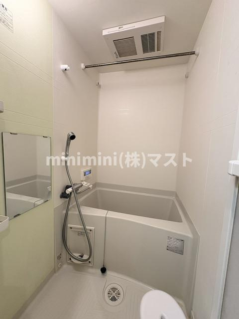 フロンティアコート堺筋本町の浴室