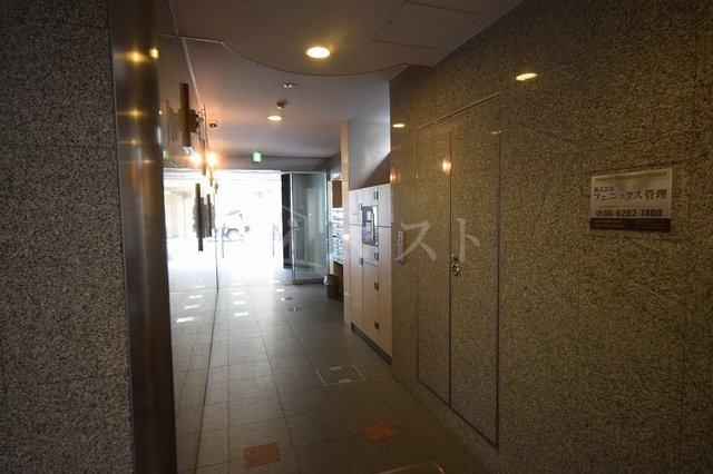セントアミール南久宝寺のロビー