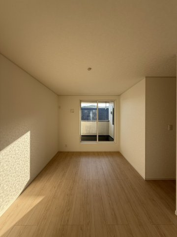 【現地画像あり】秦野市北矢名第15　全２棟　１号棟の内装