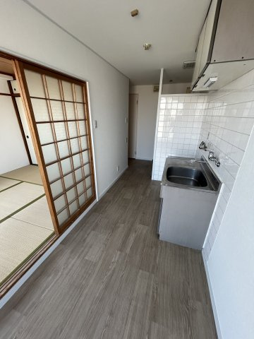 ネクステージ塚口本町の居間・リビング