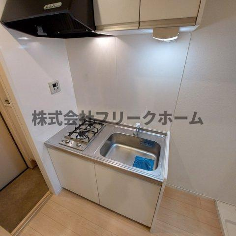 小金井市東町４丁目のアパートのキッチン