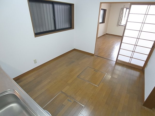 西代通4丁目貸家の設備|使い勝手の良い間取りです