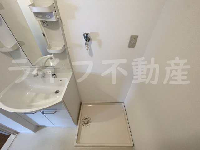 デルニエアンのその他