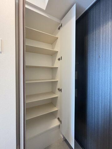 エヌステージジェイアール新白岡駅前の収納