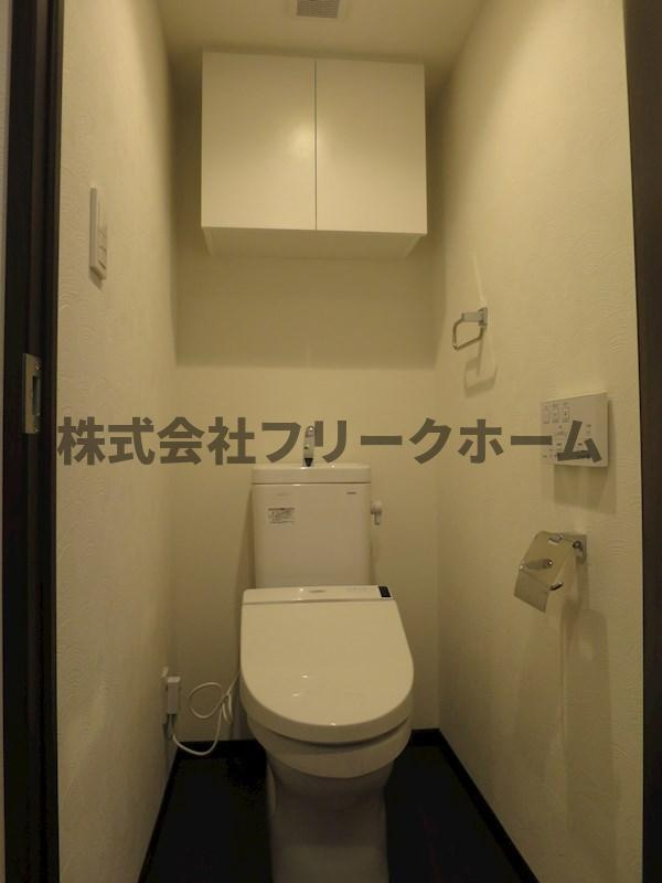 小金井市本町５丁目の賃貸マンションのトイレ