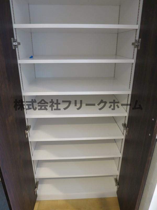 小金井市本町５丁目の賃貸マンションの収納