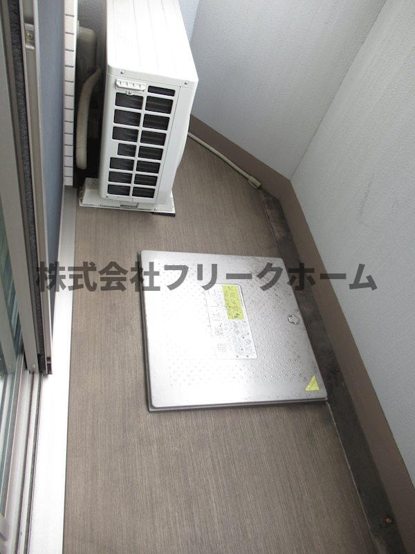 小金井市本町５丁目の賃貸マンションのバルコニー