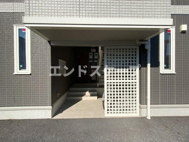 ラ・ステラ太田町のエントランス|高崎、前橋、伊勢崎エリアのお部屋探しはエンドスケープまで！お客様の理想お聞かせ下さい♪