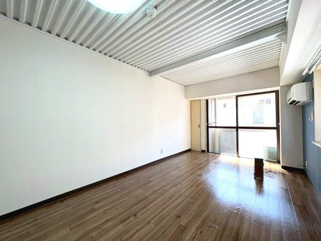 RIZEONE富田林レジデンスⅡの寝室
