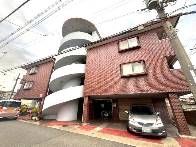RIZEONE富田林レジデンスⅡ