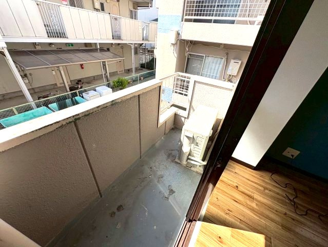 RIZEONE富田林レジデンスⅡのバルコニー