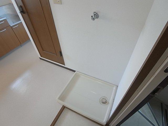 神戸市兵庫区西多聞通２丁目の賃貸マンションの設備|室内洗濯機置き場