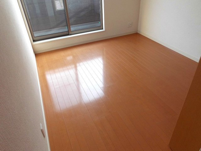 レアル錦が丘A棟の洋室
