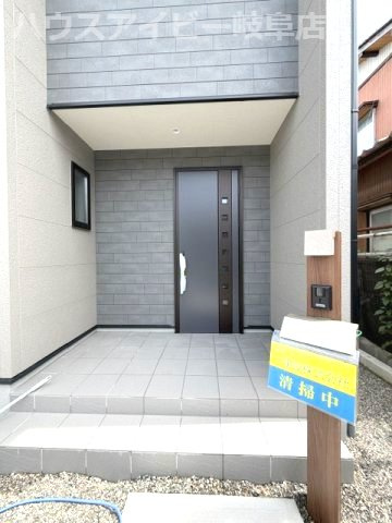 【玄関】の画像