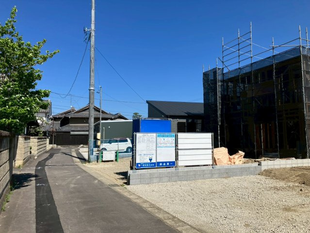 リーブルガーデン　一宮市北方町中屋敷第2　全1区画分譲のその他|「現地（2026年5月3日）撮影」　　
■前面道路　
■ヤマダ不動産　株式会社リライフ