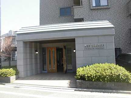 ダイアパレス五日市弐番館のエントランス