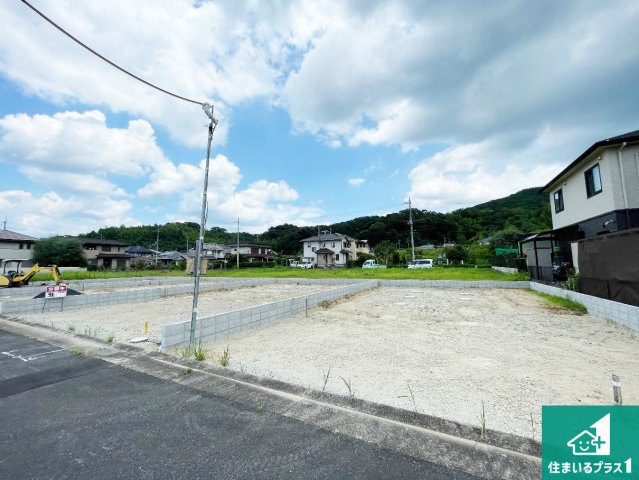 ★木津川市加茂町駅東　第2期　新築一戸建ての外観|現在建築中！落ち着いた街並みで新生活を始めることが出来そう！周辺の物件も併せてご紹介させて頂きます！