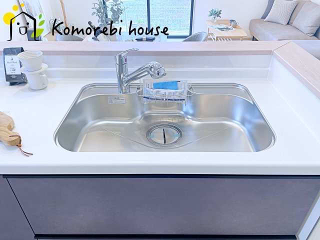 上尾市南　545番　新築一戸建て　ハートフルタウン　Aのキッチン|26.5.7　撮影済み