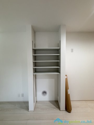 秦野市三屋第1　新築戸建　全2棟2号棟の収納