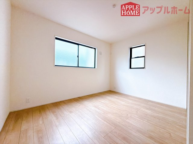 [新築住宅] 熊谷市肥塚 第3 全3棟の洋室|居室は全室収納あり！たっぷりある収納活用でお部屋もキレイを保てます♪