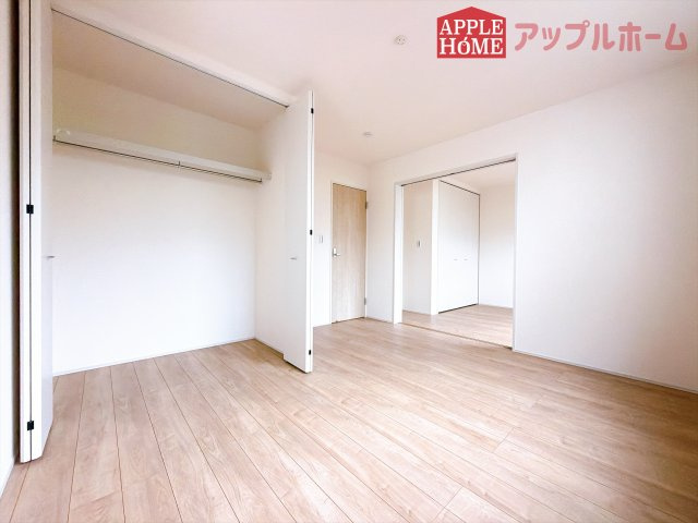 [新築住宅] 熊谷市肥塚 第3 全3棟の洋室|居室は全室収納あり！たっぷりある収納活用でお部屋もキレイを保てます♪