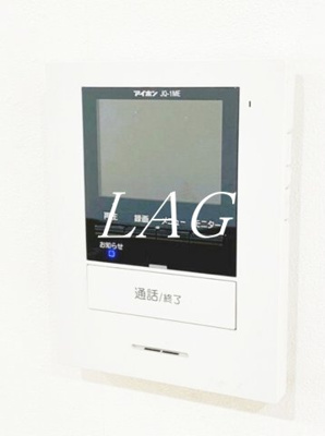 【セキュリティ】 | フォレックスコート本蓮沼 | モニター付きインターホンです。