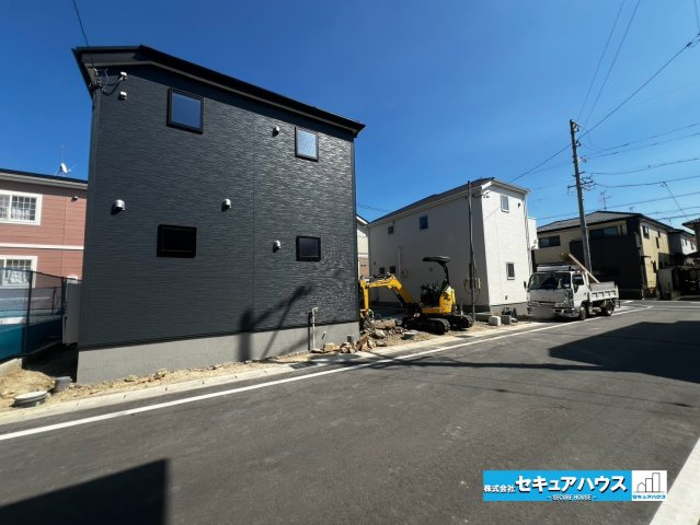 【本日ご案内可能】刈谷市井ケ谷町井田　全4棟の前面道路含む現地写真|事前予約にて現地ご見学いただけます！お気軽にお問い合わせください♪
■株式会社　セキュアハウス■
住宅ローンに強く、知識、経験豊富なスタッフ在籍
お客様に寄り添い、ご成約後もサポート致します。　　　　