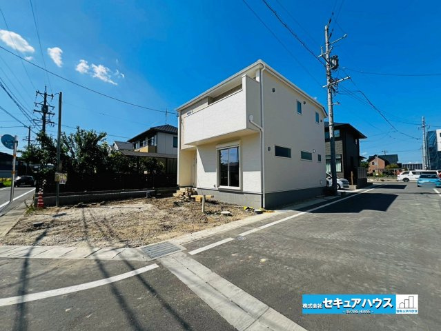 【本日ご案内可能】刈谷市井ケ谷町井田　全4棟の前面道路含む現地写真|事前予約にて現地ご見学いただけます！お気軽にお問い合わせください♪
■株式会社　セキュアハウス■
住宅ローンに強く、知識、経験豊富なスタッフ在籍
お客様に寄り添い、ご成約後もサポート致します。