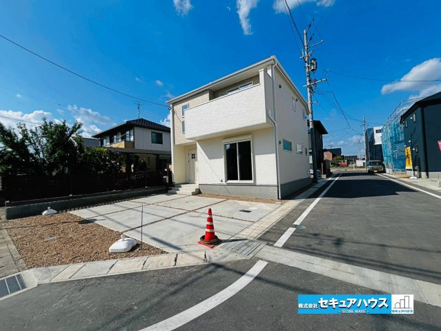 【本日ご案内可能】刈谷市井ケ谷町井田　全4棟の前面道路含む現地写真|事前予約にて現地ご見学いただけます！お気軽にお問い合わせください♪
■株式会社　セキュアハウス■
住宅ローンに強く、知識、経験豊富なスタッフ在籍
お客様に寄り添い、ご成約後もサポート致します。