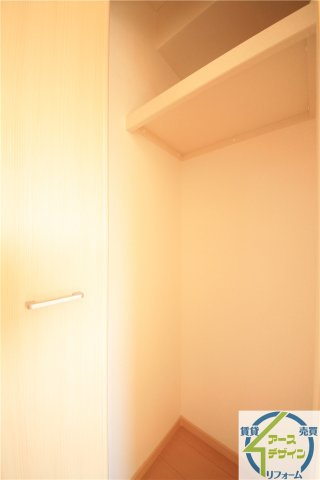 イーストブルーの収納|※類似部屋