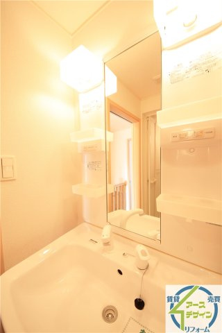 イーストブルーの洗面所|※類似部屋