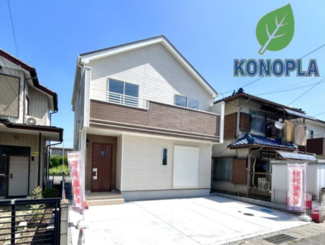 【新築戸建】高崎市並榎町28番　の外観|■外観|シンプルで洗練されたデザインは住まう人の色に染まり、個性を映し出します♪本日見学可能(*＾＾*)
