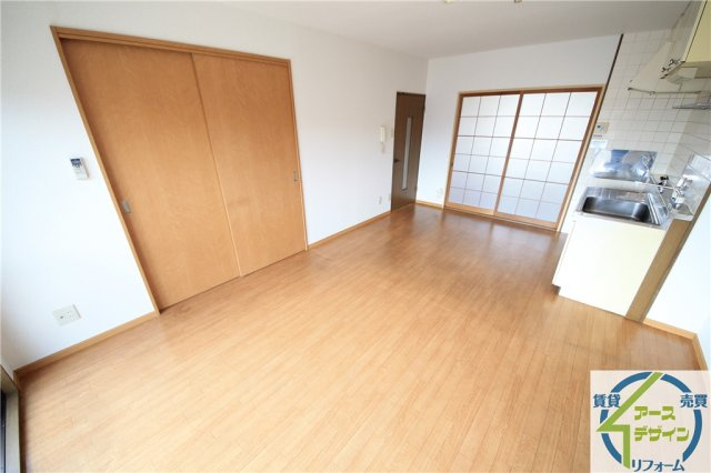 シャトル永井の居間・リビング|※類似部屋