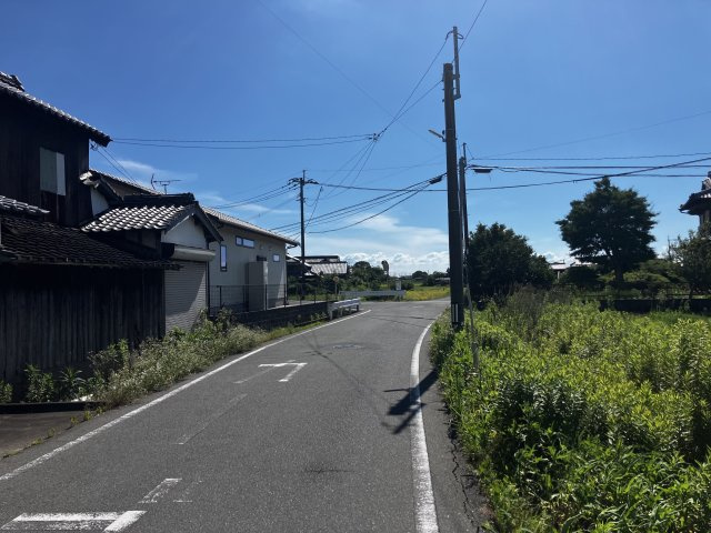 福光売地の前面道路含む現地写真|前面道路