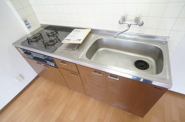 アメニティマンションⅢのキッチン|参考、同建物・反転間取りの号室